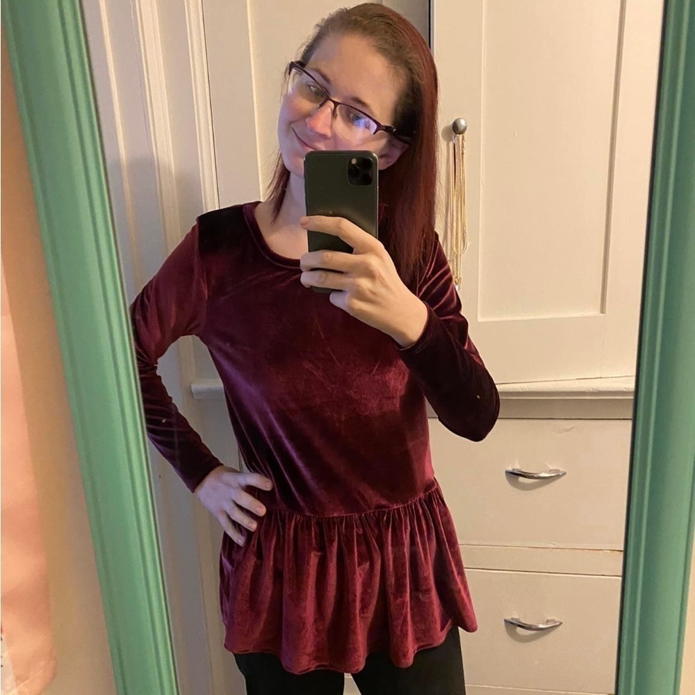 Modern Vintage Boutique Burgundy Velvet Blouse Size Small
